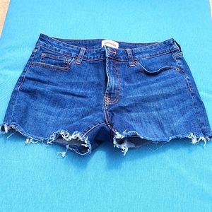 Jean shorts frayed bottom.